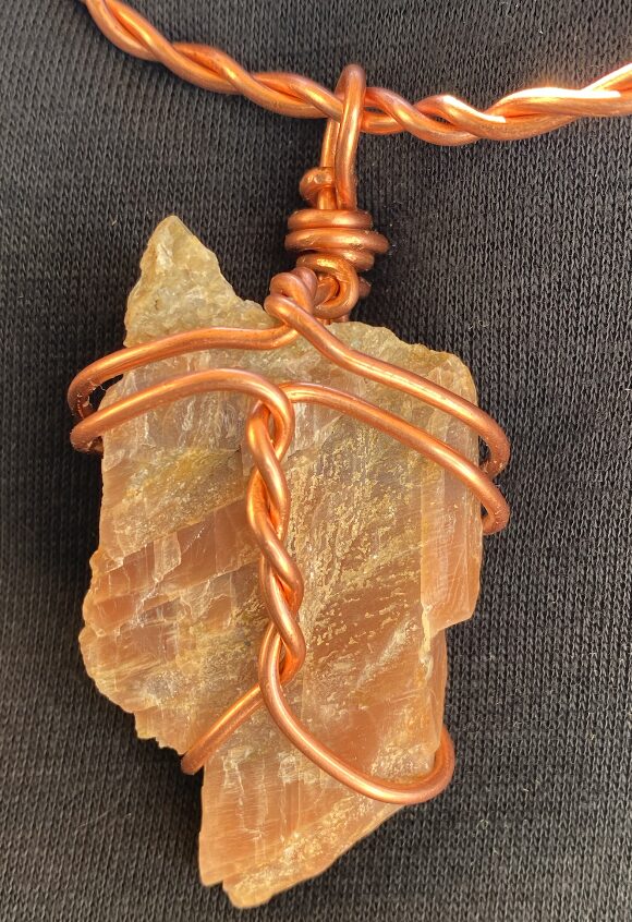 India: LARGE PEACH MOONSTONE (On Leather Neckstrap) - Image 2